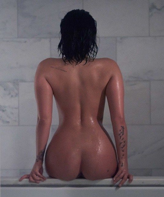 jada stevens selfie nude