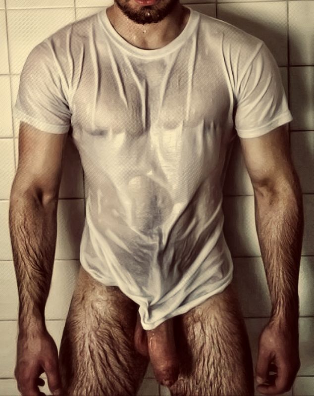 gay guys naked in shower