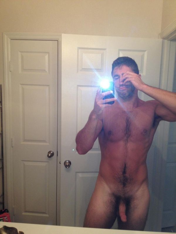 nude straight men in the shower