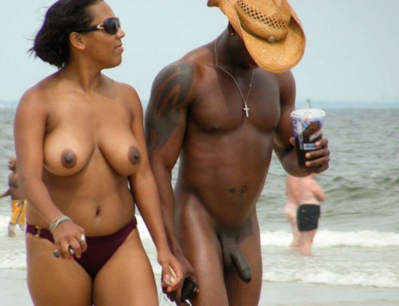 sexy female nude beach