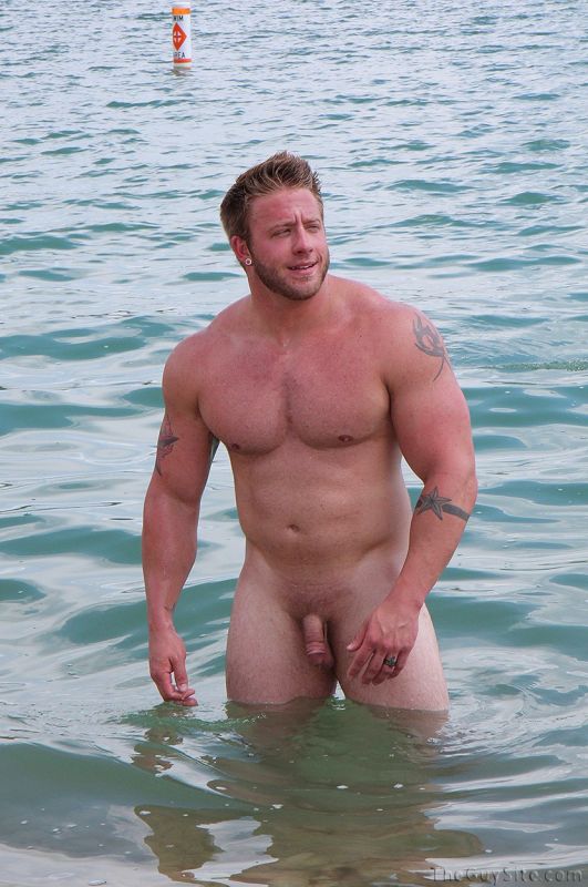 guys nude on nude beaches