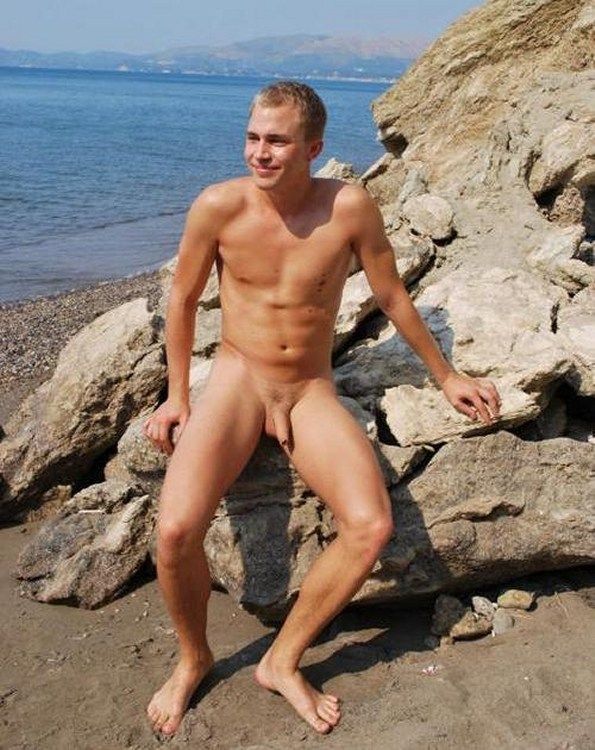 nude on nude beach guy