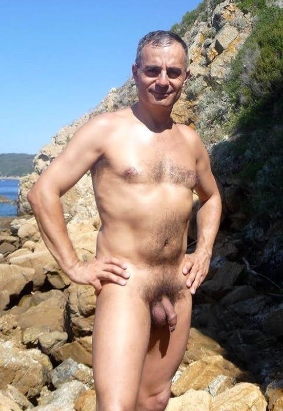 gay male sex outdoors