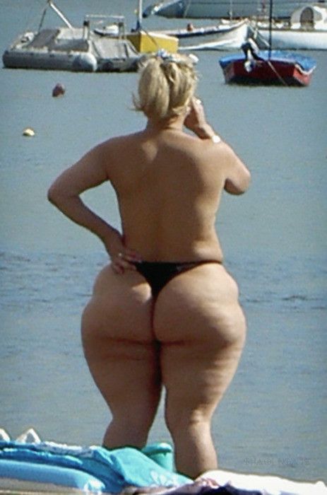 nude beach huge tits