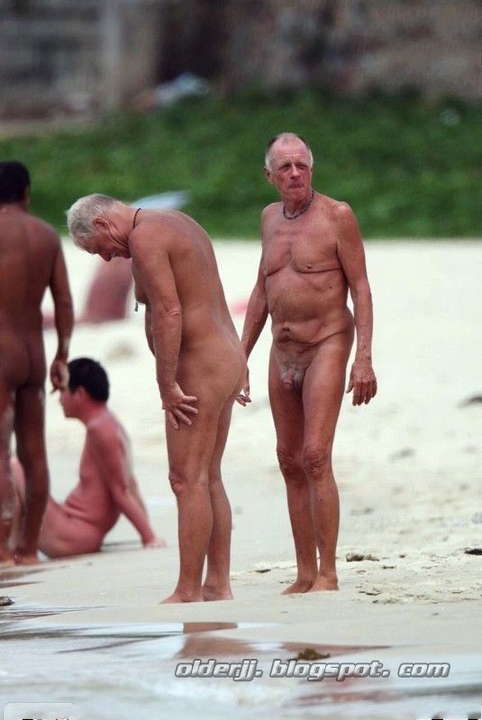 average guys nude at beach