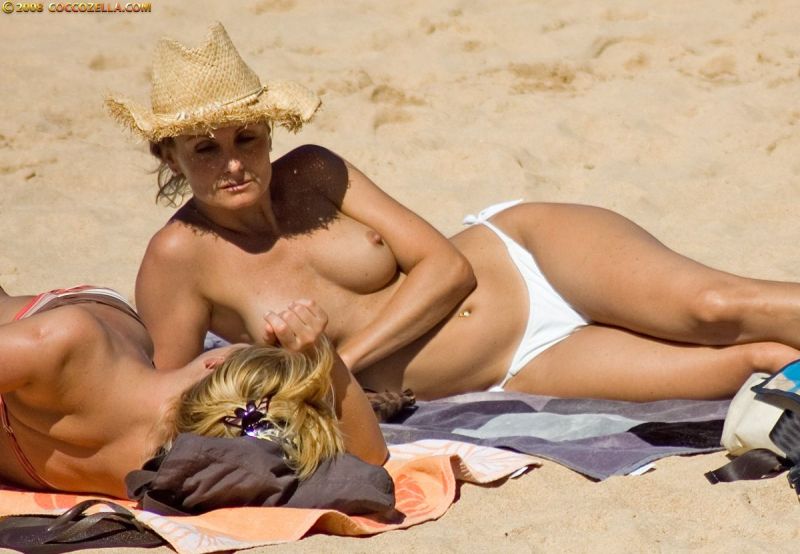 naked woman on beach gif