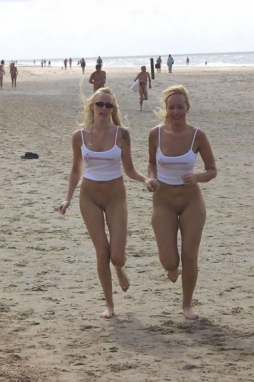 real nude beach bottomless