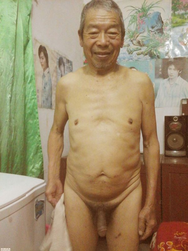 mature nude men butt
