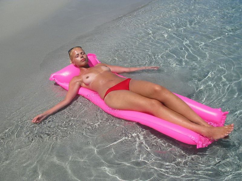 nude beach vagina