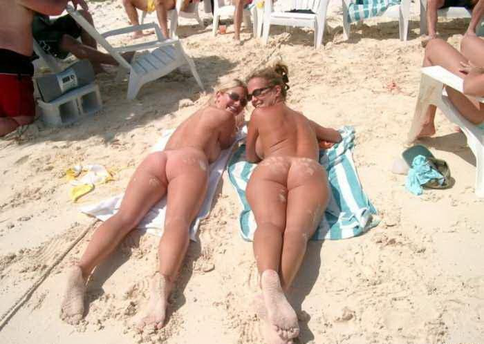 mature milf nude beach ass