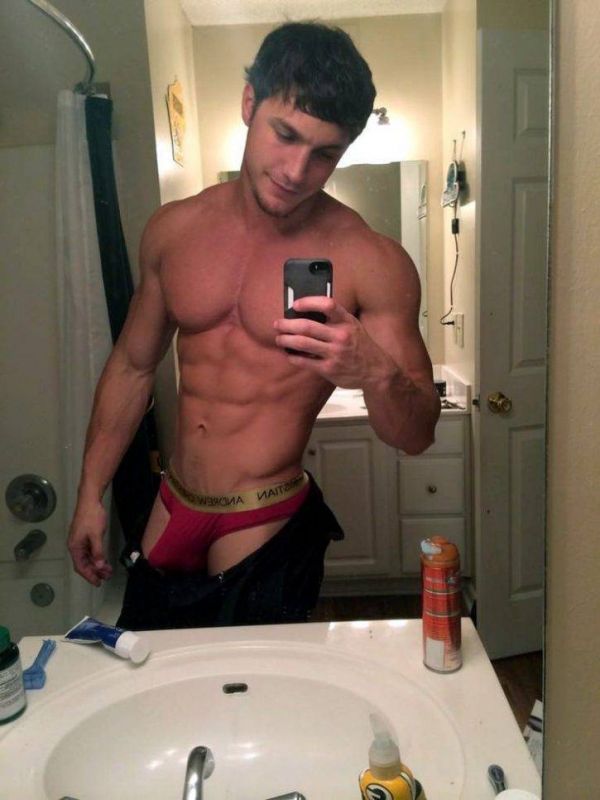 homemade male nude selfie
