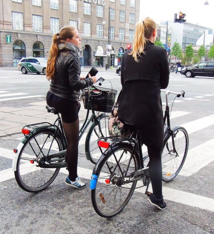 copenhagen girl on bicycle