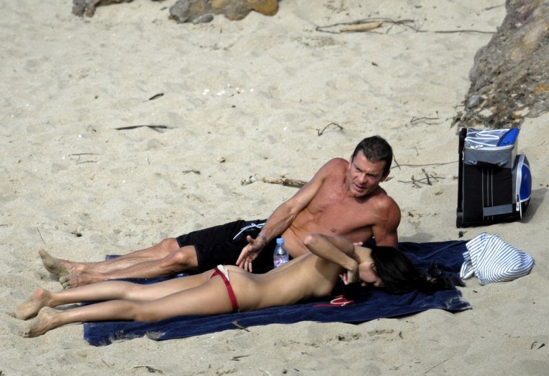 nude beach uncensored