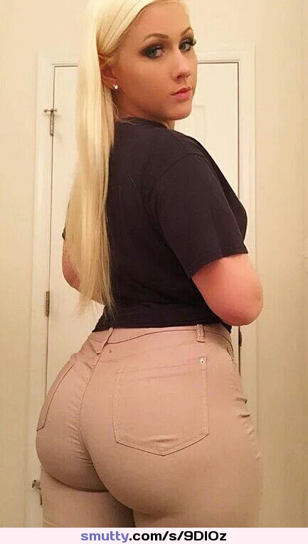 tight pants pussy