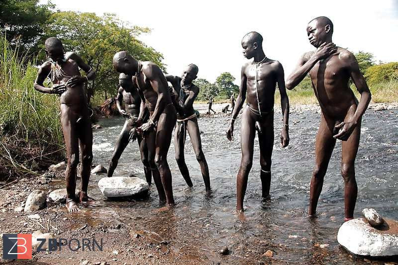 primitive african tribes men