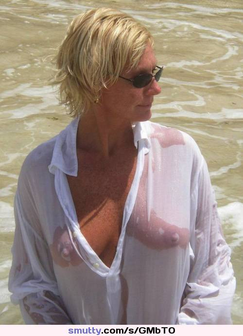 great cleavage nipple