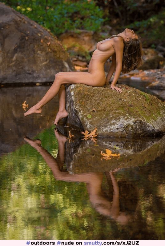 outdoor nude natural beauty