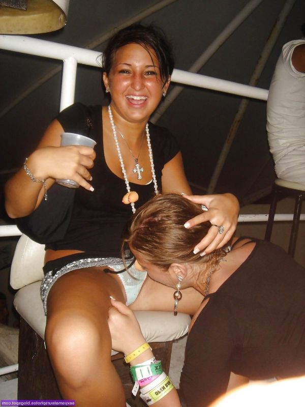 office beauties squatting upskirt