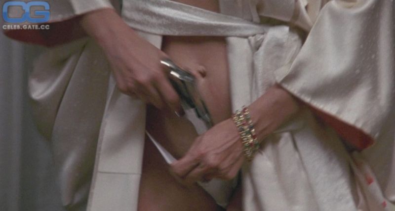 lorraine bracco body naked