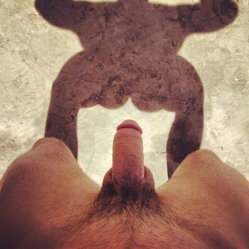 shaved pussy