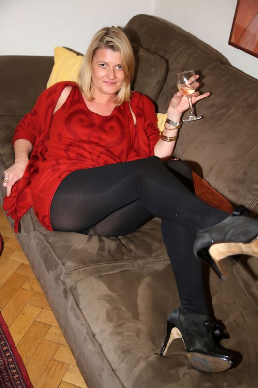 blonde milf