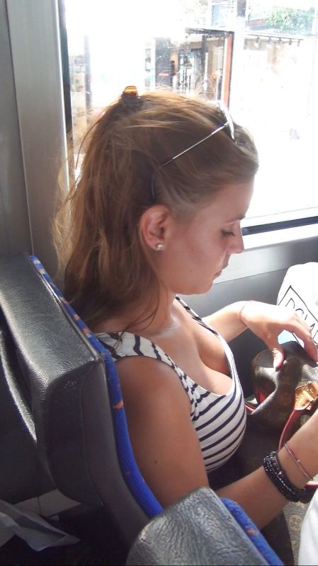 mature woman cleavage