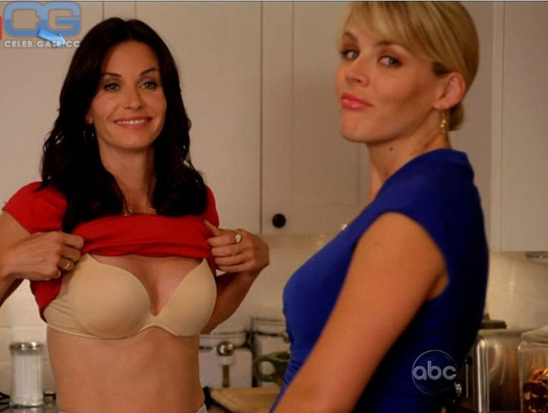 courteney cox looks