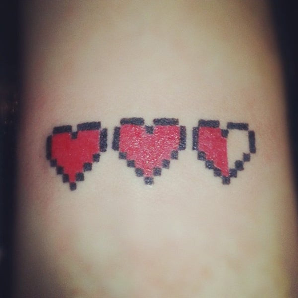 spade female tattoos