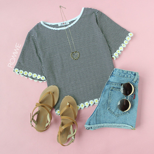 fashion nova crop top sweater