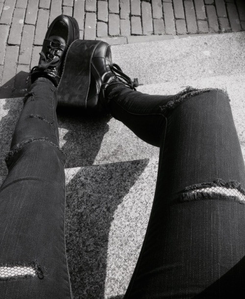 goth girl things