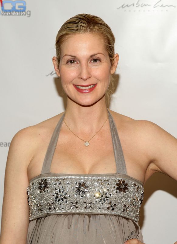 south park kelly rutherford