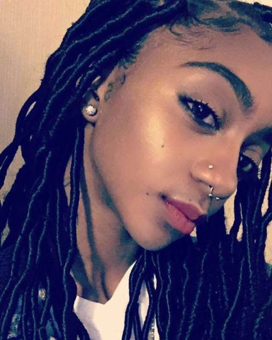light skin face pfp