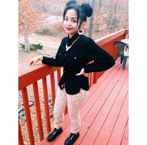 pretty light skin with dimples