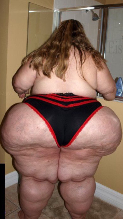 mature bbw legs spread pussy