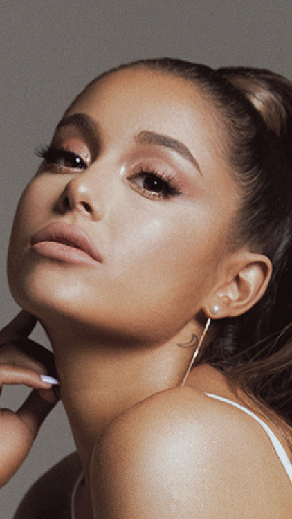 ariana grande latest album