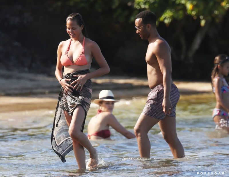 chrissy teigen halloween