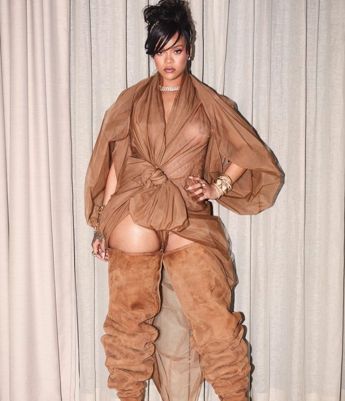 rihanna costume barbados festival