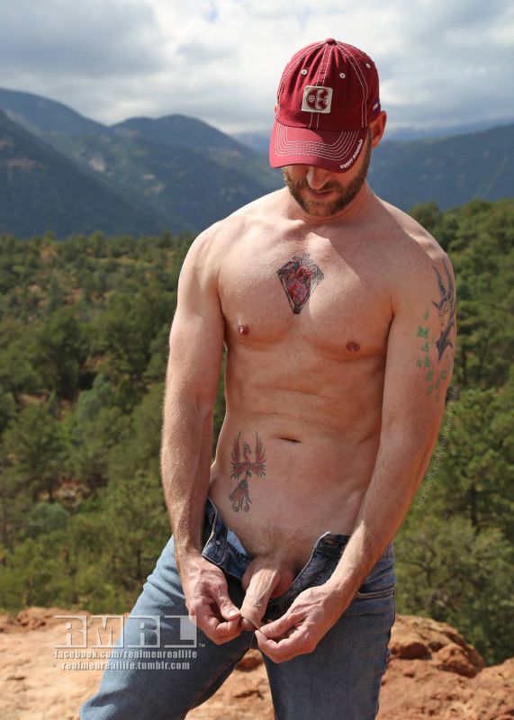 horny mature gay