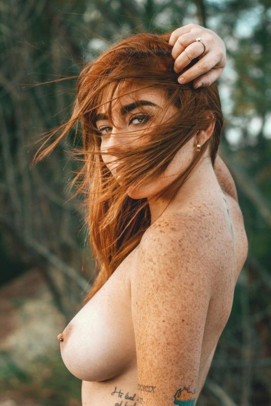 julianna rose mauriello wallpaper