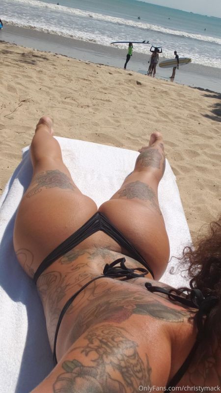 christy mack big booty