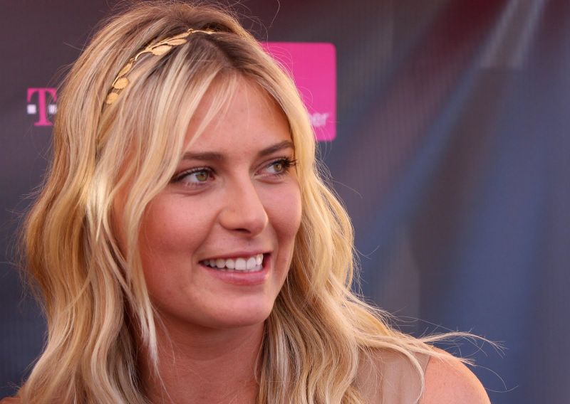 maria sharapova fashion
