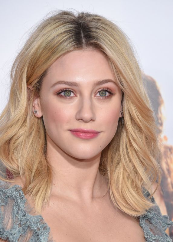 medium length haircuts for oval faces