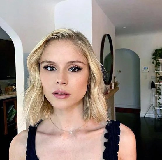 frontal nude female gif