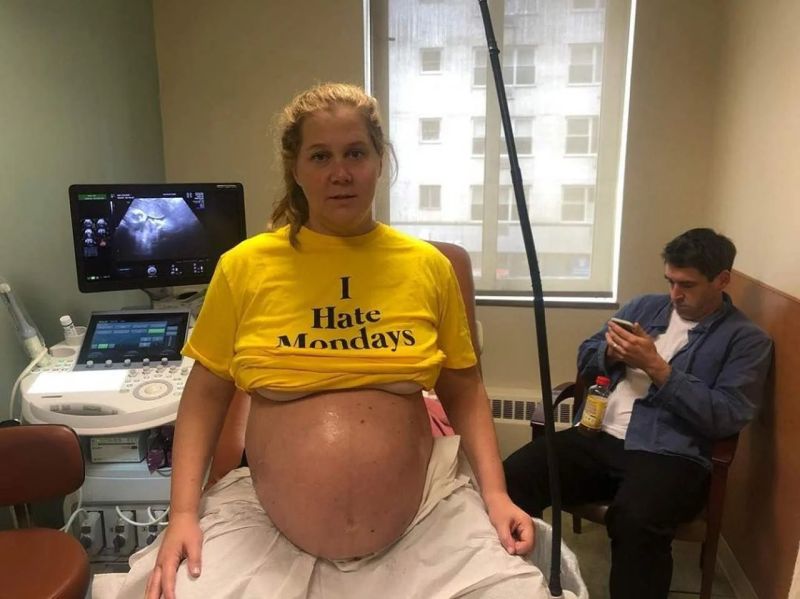 amy schumer nude scene in snatched movie
