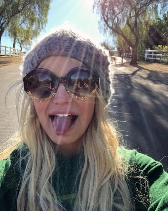 ashlee simpson nose surgery