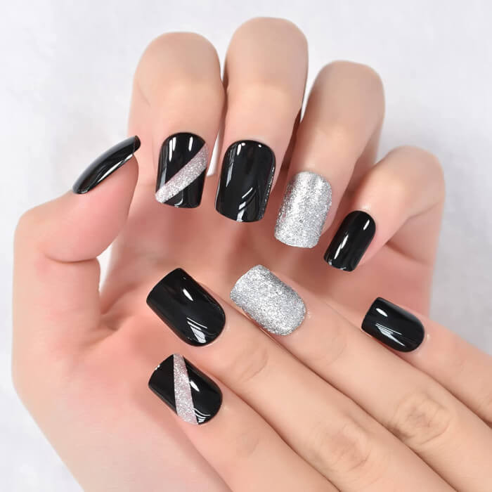 acrylic nails black with diamonds