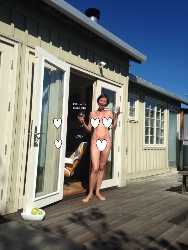 beach erection