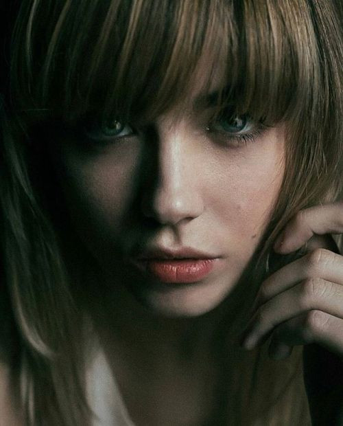 danielle sharp in hold ups