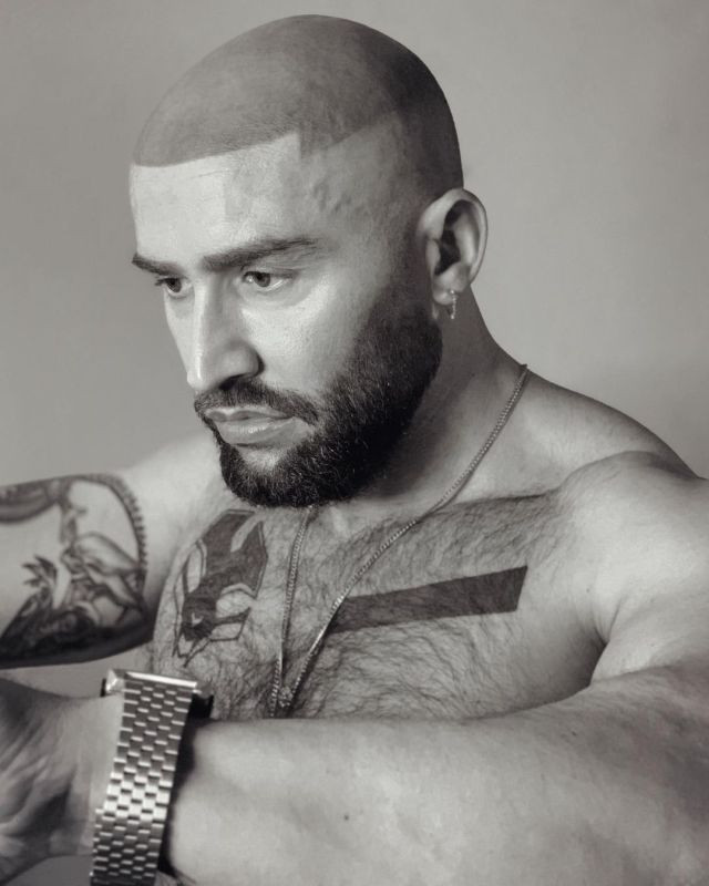 who has bottomed for fancois sagat