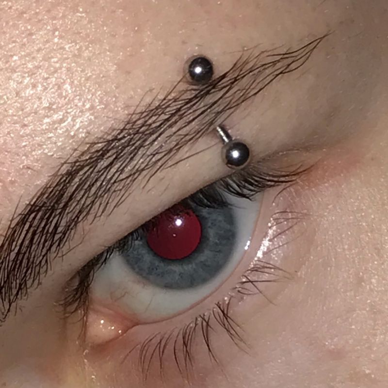 dark makeup